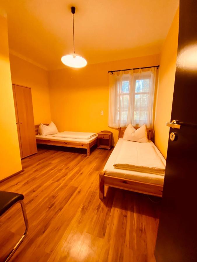 佩泽欧索墨酒店 Balatonföldvár 外观 照片
