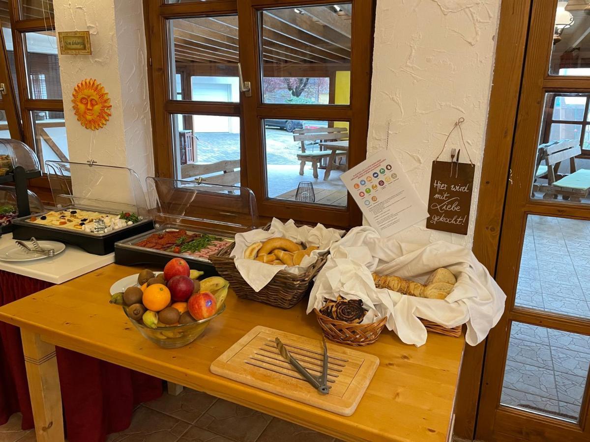 佩泽欧索墨酒店 Balatonföldvár 外观 照片